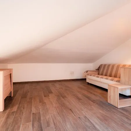 La Soffitta Dei Sogni 010059-lt-2481 Apartment
