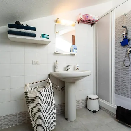 La Soffitta Dei Sogni 010059-lt-2481 Apartamento *